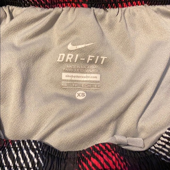 Nike Dri-Fit Shorts - Picture 2 of 2